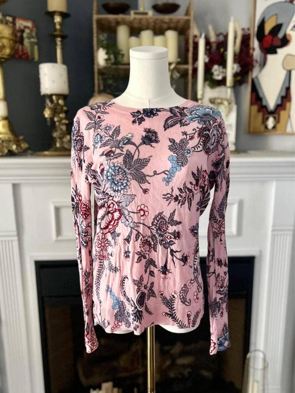 LOFT Pink Floral Long Sleeve Sweater Sz Medium Petite